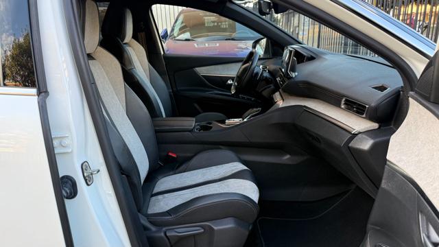 PEUGEOT 3008 usata, con Park Distance Control