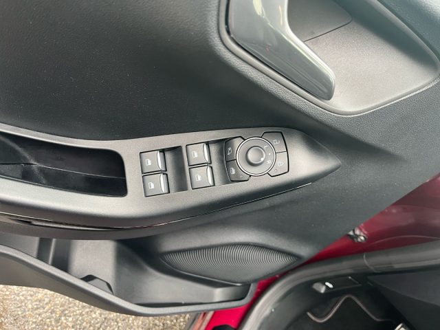 FORD Puma usata, con Specchietti laterali elettrici