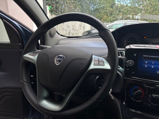 LANCIA Ypsilon usata, con Specchietti laterali elettrici