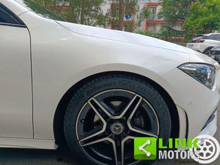 MERCEDES-BENZ CLA 180 usata, con Hill holder