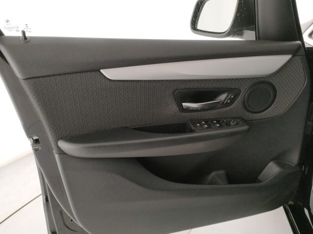 BMW 218 usata, con Sensori di parcheggio anteriori