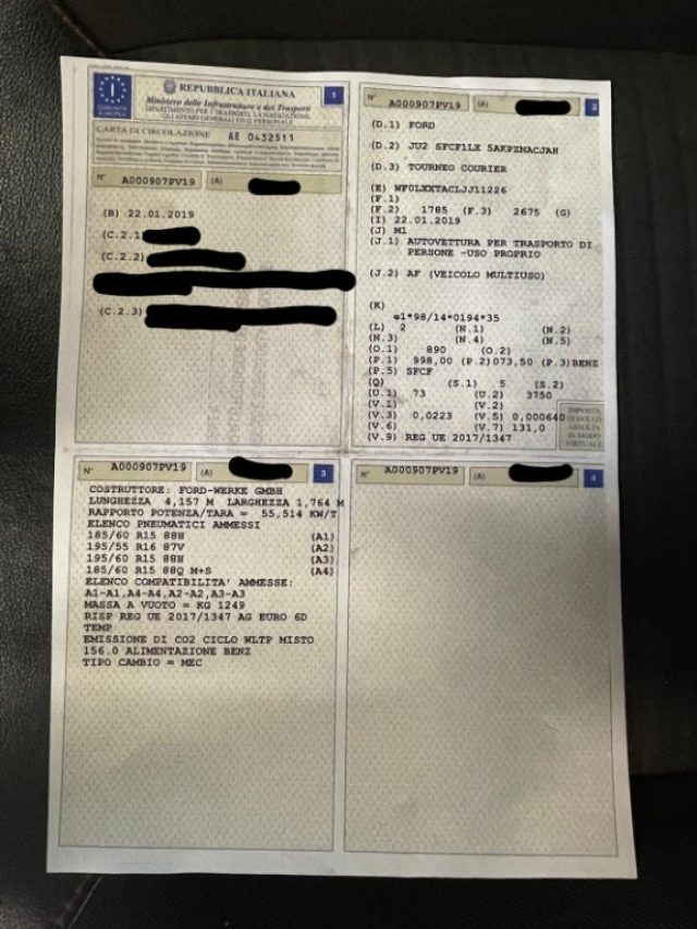 FORD Tourneo Courier usata, con Chiusura centralizzata