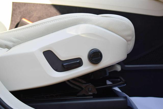 VOLVO XC60 usata, con Vetri oscurati