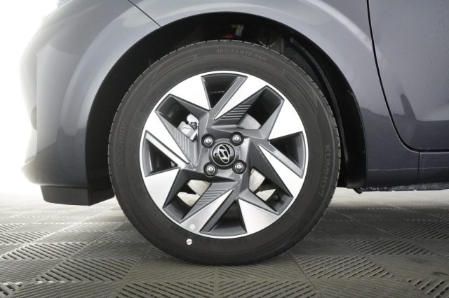 HYUNDAI i10 usata 12