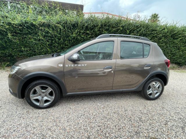 DACIA Sandero usata, con Controllo trazione