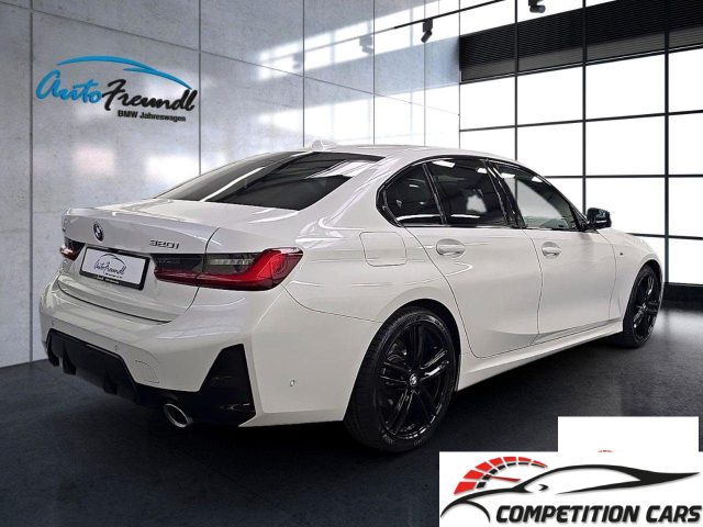 BMW 320 usata, con Autoradio