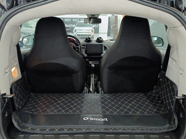 SMART ForTwo usata, con Servosterzo