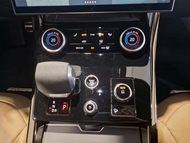 LAND ROVER Range Rover Sport usata, con Sistema di navigazione
