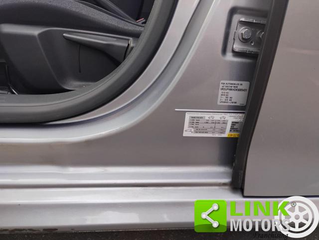 PEUGEOT 208 usata, con Sensori di parcheggio posteriori