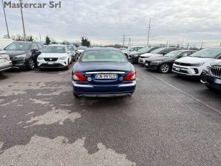 JAGUAR X-Type usata, con Autoradio