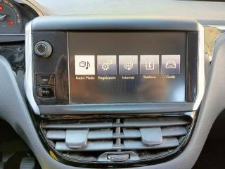 PEUGEOT 208 usata, con Cruise Control