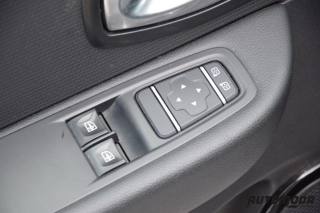 RENAULT Clio usata 14