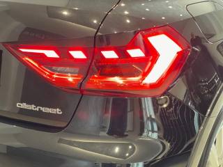 AUDI A1 usata, con Autoradio