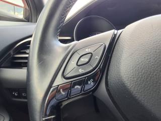 TOYOTA C-HR usata, con Vivavoce
