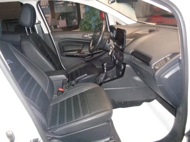 FORD EcoSport usata, con USB