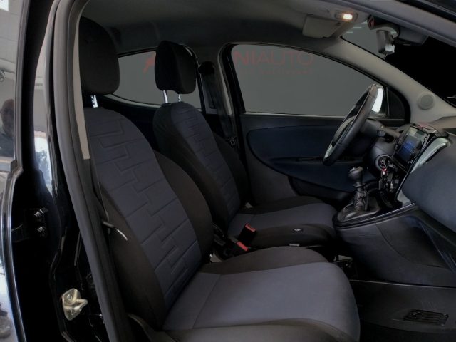 LANCIA Ypsilon usata 18