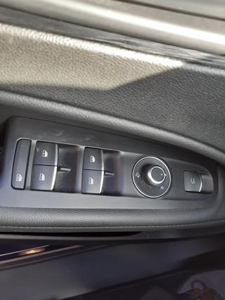 ALFA ROMEO Stelvio usata, con Fari Xenon