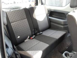 SUZUKI Jimny usata, con USB