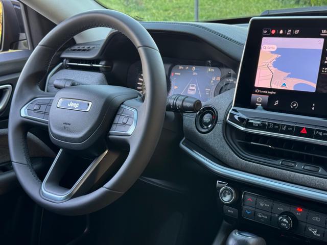 JEEP Compass usata, con USB