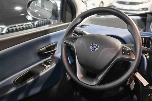LANCIA Ypsilon usata, con Bluetooth