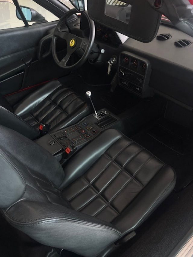 FERRARI 328 usata 24