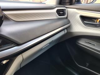 SUZUKI Swift usata, con Sensori di parcheggio posteriori