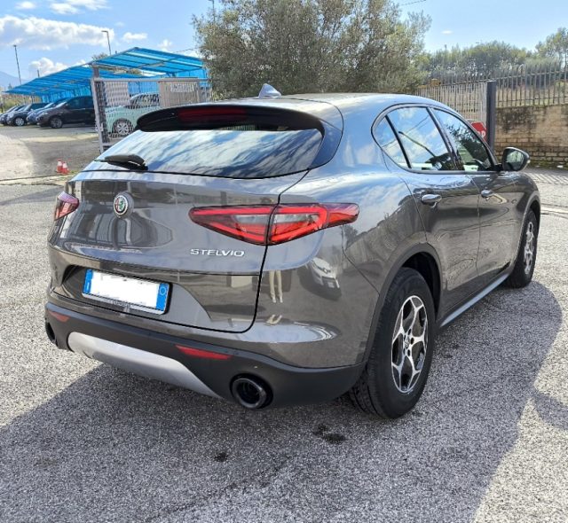 ALFA ROMEO Stelvio usata 3