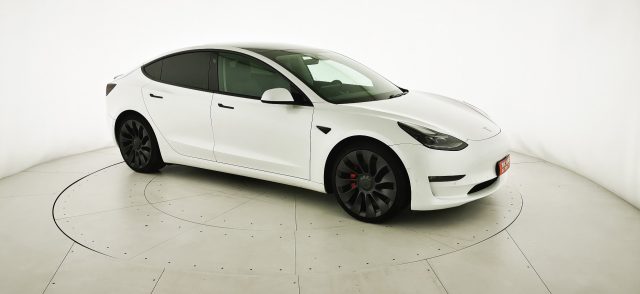 TESLA Model 3 usata, con Autoradio digitale