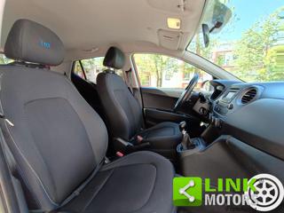 HYUNDAI i10 usata, con Autoradio