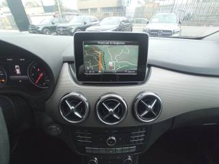 MERCEDES-BENZ B 180 usata, con Volante multifunzione