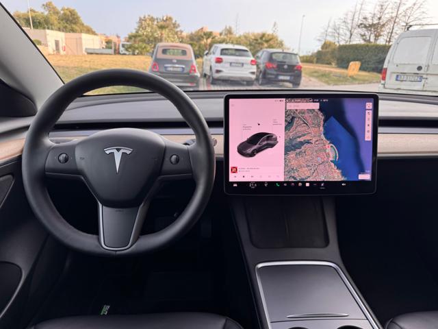 TESLA Model 3 usata, con Fendinebbia