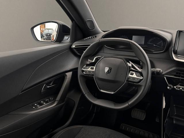 PEUGEOT 2008 usata, con Luci diurne LED