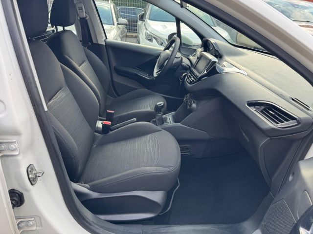 PEUGEOT 208 usata, con ESP