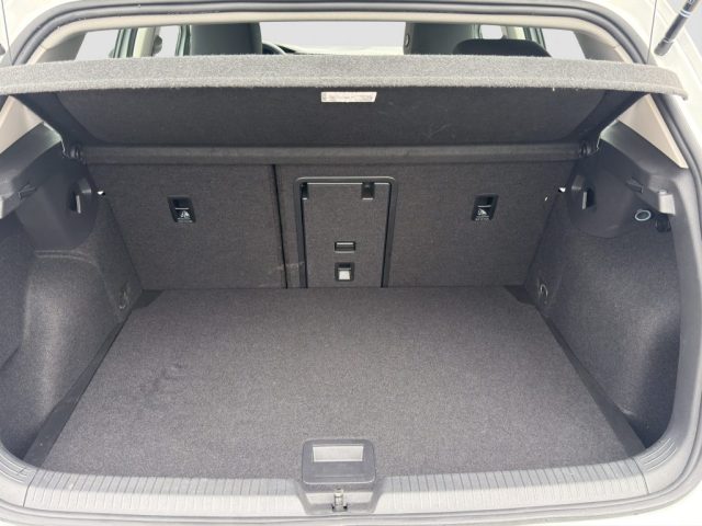 VOLKSWAGEN Golf usata 12