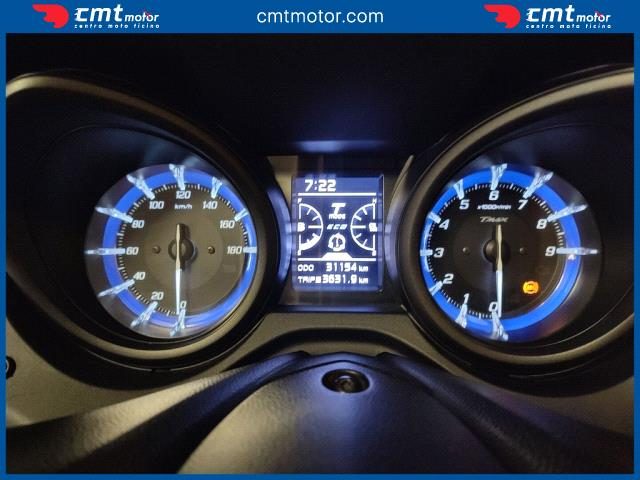 YAMAHA T-Max 560 usata 4