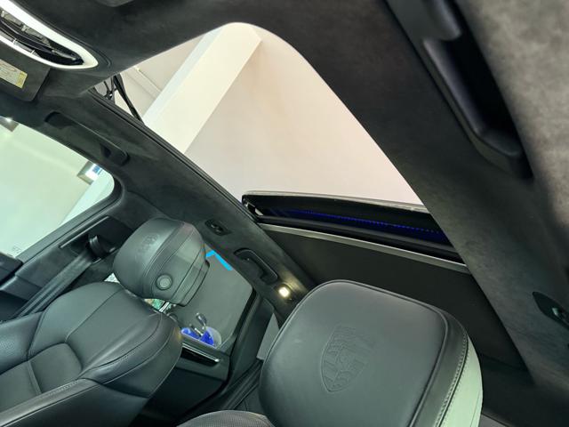 PORSCHE Macan usata, con Chiusura centralizzata