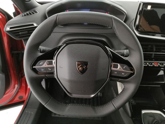 PEUGEOT 2008 usata, con Controllo automatico clima