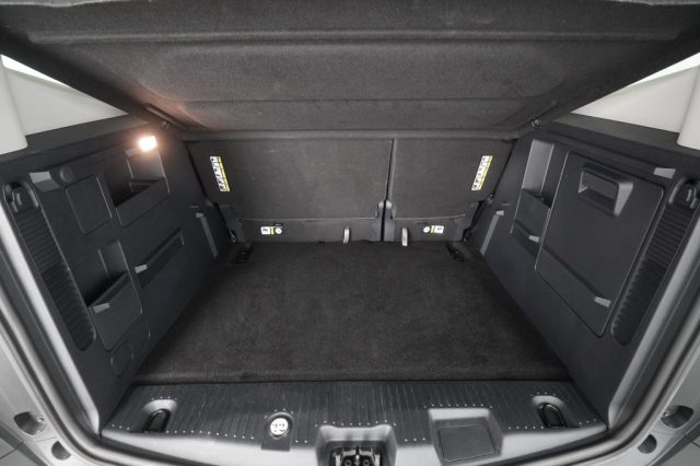 FORD Tourneo Courier usata 12