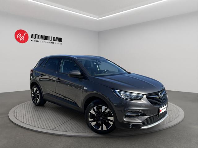 OPEL Grandland X usata, con Airbag