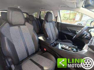 PEUGEOT 3008 usata, con Specchietti laterali elettrici