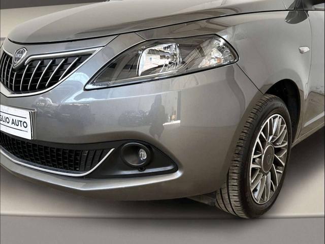 LANCIA Ypsilon usata, con MP3