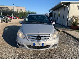 MERCEDES-BENZ B 180 usata, con Sistema di navigazione