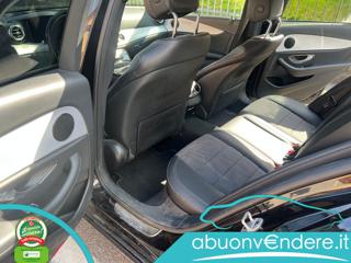 MERCEDES-BENZ E 220 usata, con Controllo automatico clima