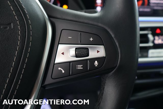 BMW X5 usata, con Leve al volante