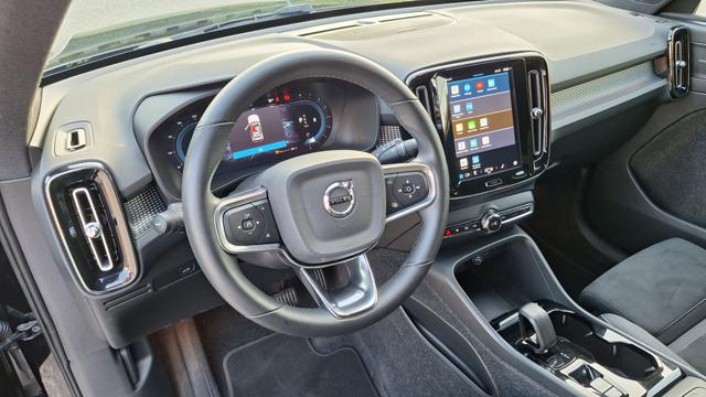 VOLVO XC40 usata, con Autoradio