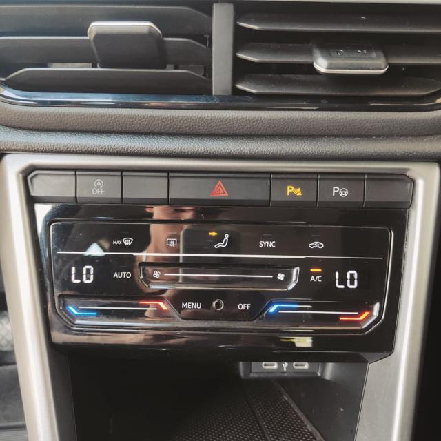 VOLKSWAGEN T-Roc usata, con Tetto panorama
