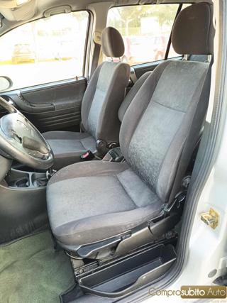 OPEL Zafira usata 25