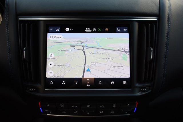 MASERATI Levante usata, con Sedile posteriore sdoppiato