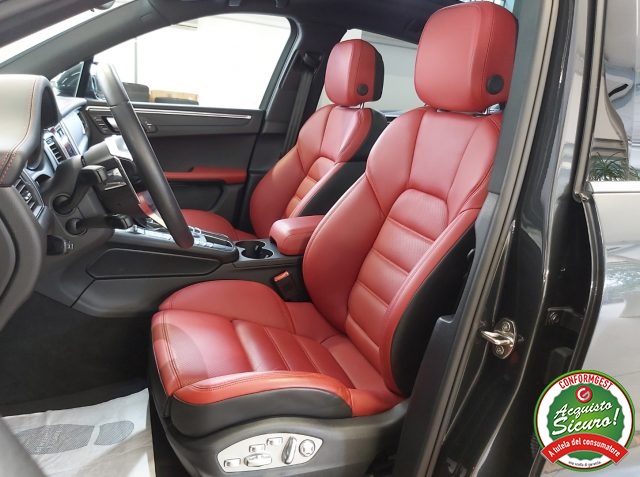 PORSCHE Macan usata, con Fendinebbia