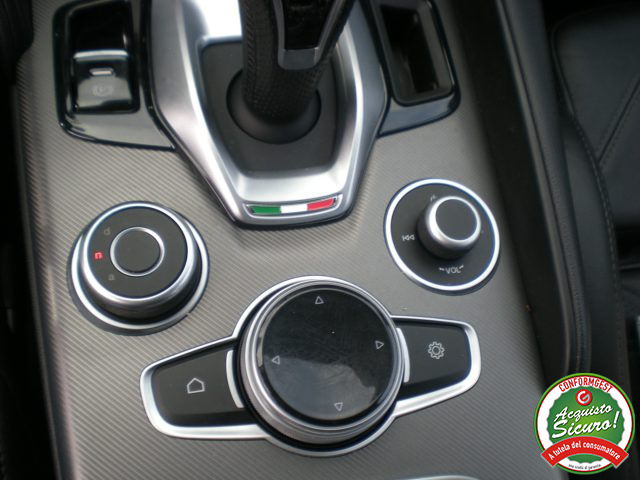 ALFA ROMEO Giulia usata, con Autoradio digitale